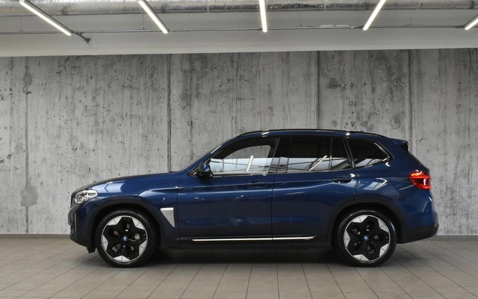BMW iX3 cena 199900 przebieg: 45823, rok produkcji 2021 z Sandomierz małe 277
